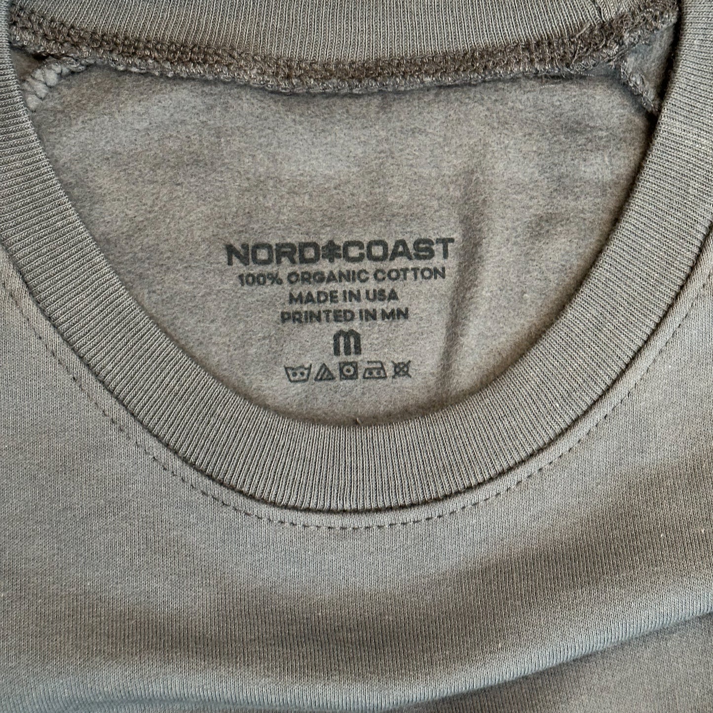 Shore Meets Sky Organic Mid-Weight Crewneck - Blue / Navy